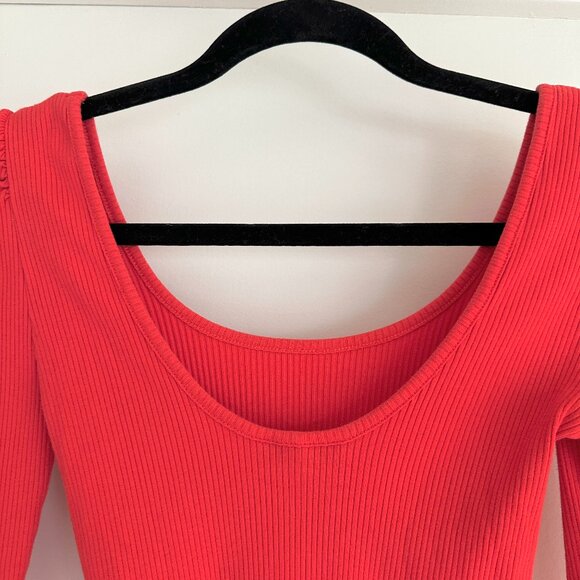 Topshop Scoop Neck Ribbed Top - Picture 5 of 9